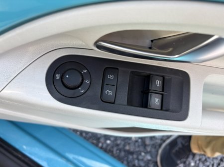 2018 Volkswagen up! - photo 18