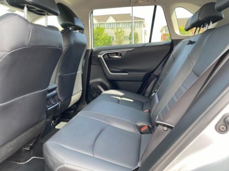 2024 Toyota Corolla - photo 8
