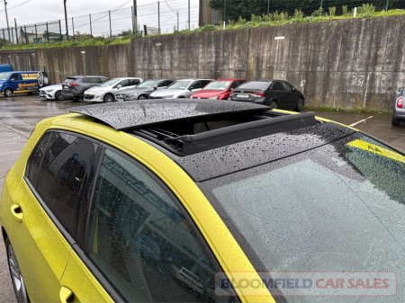 2021 Volkswagen Golf - photo 26