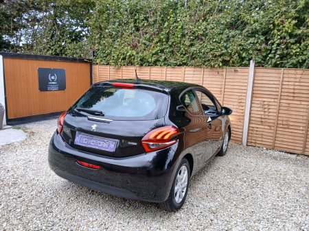 2016 Peugeot 208 - photo 9