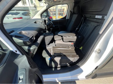 2022 Citroen Berlingo - photo 25
