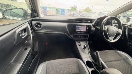 2016 Toyota Auris - photo 11