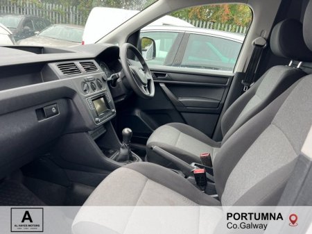 2019 Volkswagen Caddy - photo 3