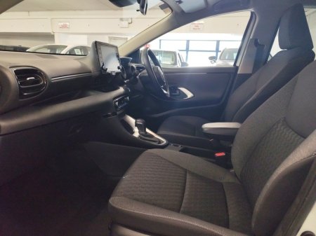 2024 Toyota Yaris - photo 6