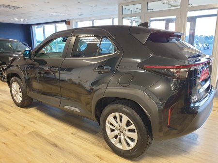 2021 Toyota Yaris Cross - photo 3
