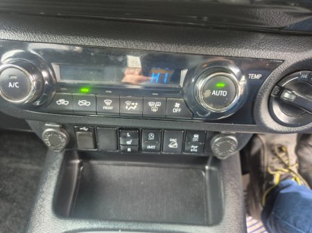 2021 Toyota Hilux - photo 7