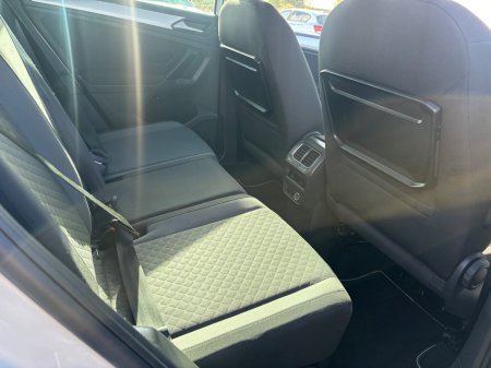 2017 Volkswagen Tiguan - photo 11