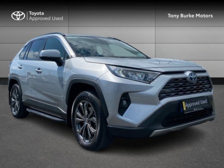 2024 Toyota Corolla Sol Edition - 2.5 Hybrid - AUTO - Full Toyota Service History - Toyota Side Sides - 1 Owner // Remot