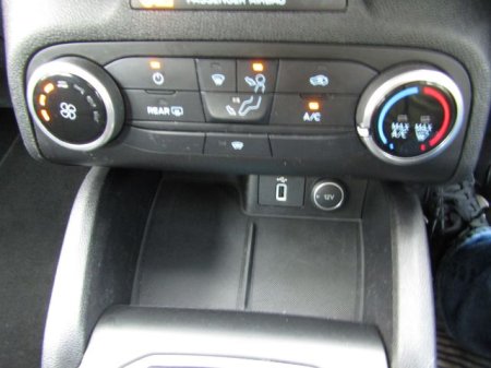 2019 Ford Focus - photo 37