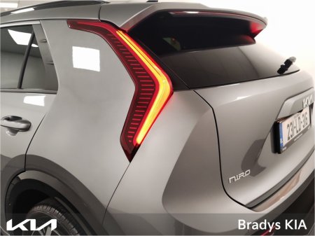 2023 Kia Niro - photo 25