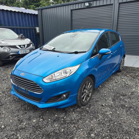 2015 Ford Fiesta - photo 5