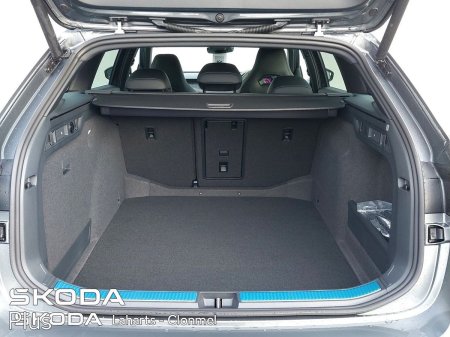 2026 Skoda Superb - photo 10