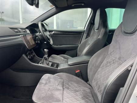 2022 Skoda Superb - photo 16