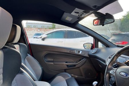 2017 Ford Fiesta - photo 17