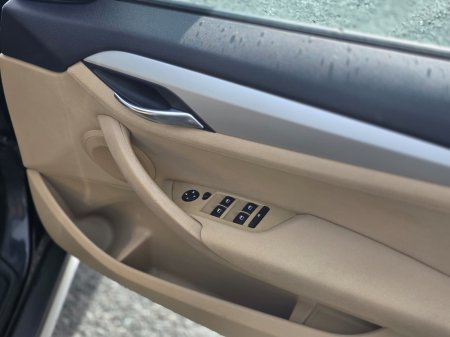 2011 BMW X1 - photo 12