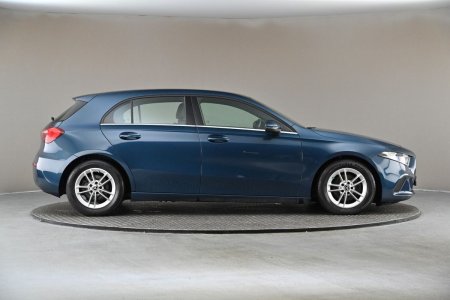 2019 Mercedes-Benz A-Class - photo 11