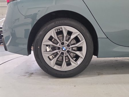 2026 BMW 1-Series - photo 14