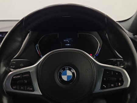 2021 BMW 1-Series - photo 9