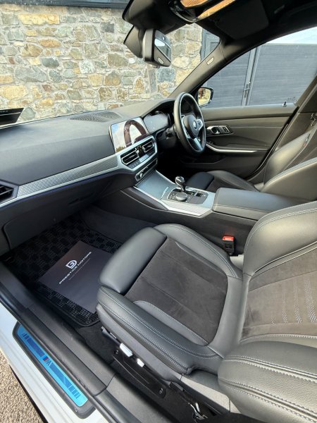 2019 BMW 3-Series - photo 18