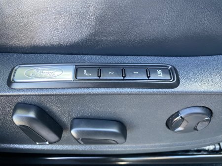 2025 Ford Explorer - photo 21