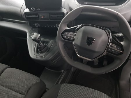 2026 Peugeot Partner - photo 9