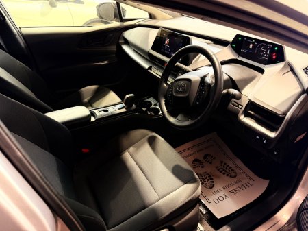 2023 Toyota Prius - photo 6