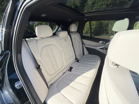 2022 BMW X5 - photo 15