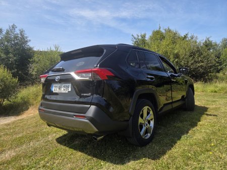 2021 Toyota RAV4 - photo 7