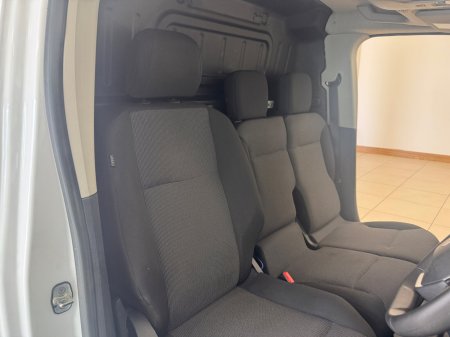 2025 Peugeot Partner - photo 10