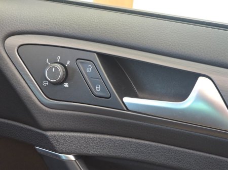 2018 Volkswagen Golf - photo 17