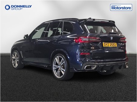 2021 BMW X5 - photo 2