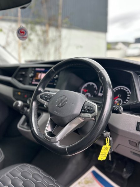 2022 Volkswagen Transporter - photo 12