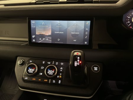 2022 Land Rover Defender - photo 14