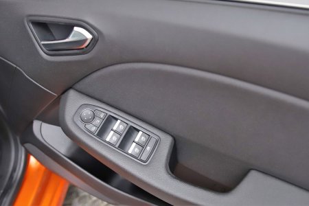 2021 Renault Clio - photo 24