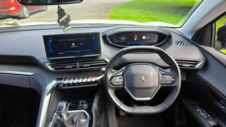 2021 Peugeot 5008 - photo 17