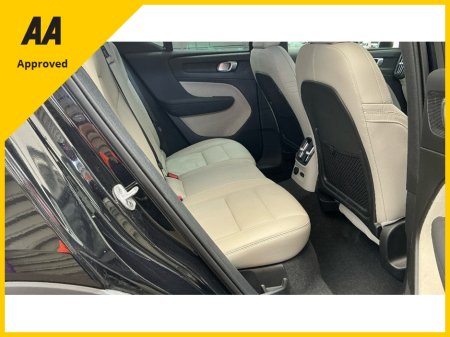 2023 Volvo XC40 - photo 10
