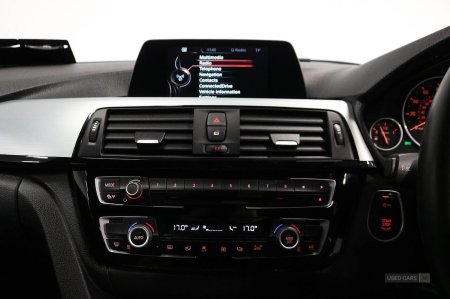 2017 BMW 3-Series - photo 42