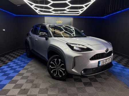 2023 Toyota Yaris Cross 1.5 Hybrid Luna Sport