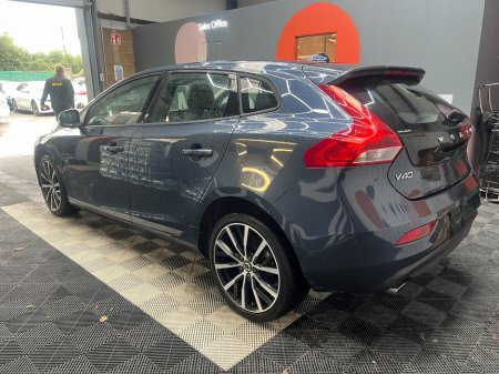 2018 Volvo V40 - photo 5
