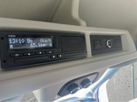 2027 Ford Transit - photo 18