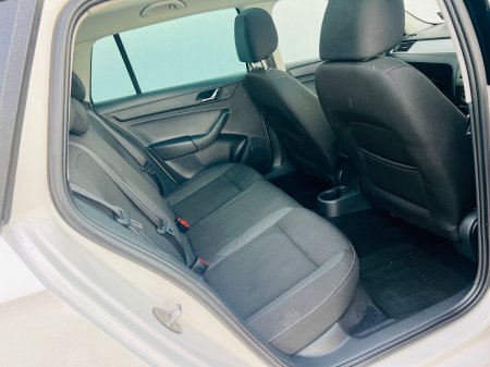 2016 Skoda Rapid - photo 10