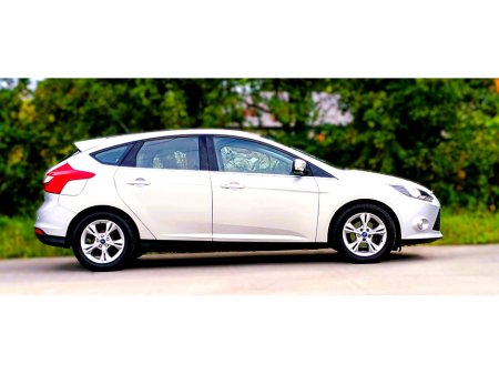 2014 Ford Focus - photo 2