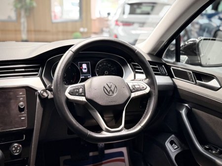 2022 Volkswagen Passat - photo 16