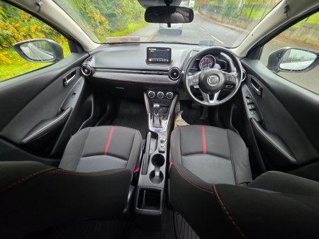 2015 Mazda Demio - photo 11