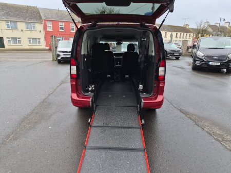 2023 Ford Tourneo Connect - photo 13