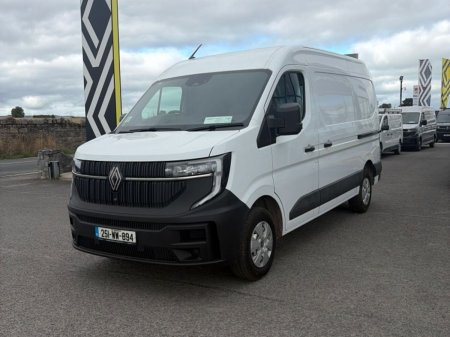 2025 Renault Master - photo 3