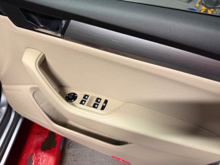 2018 Skoda Superb - photo 15