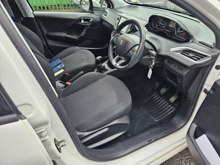 2019 Peugeot 208 - photo 9
