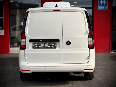 2023 Volkswagen Caddy - photo 5