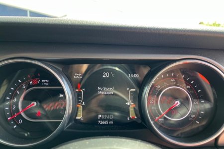 2019 Jeep Wrangler - photo 13